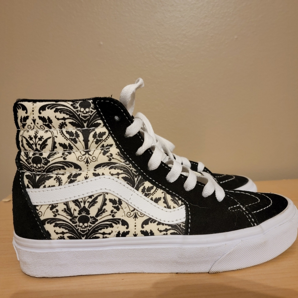 Black And Creme Vans